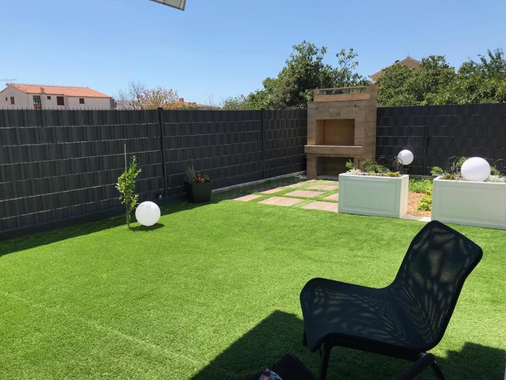 Hedonist-Luxury 2 Bedroom Apartment With Private Hot Tub, Garden And Free Parking Trogir Exteriör bild